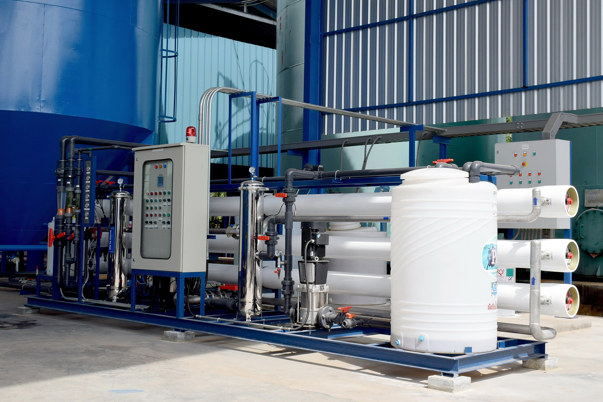 Variable frequency drives for reverse osmosis pumps
